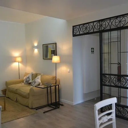 Campo De Ourique River View Apartment